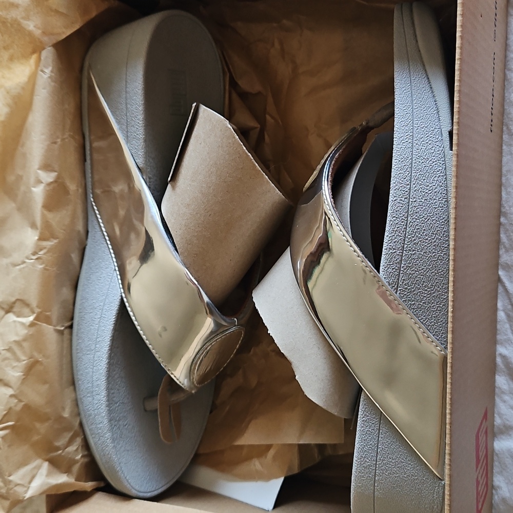 Flip Flops - Picture 6 of 6